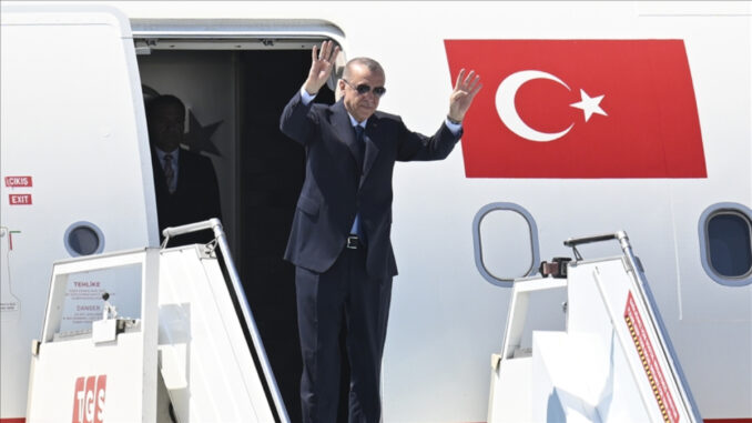 cumhurbaskani-erdogan-ekonomik-isbirligi-teskilati-zirvesine-katilacak-9CePOBas.jpg