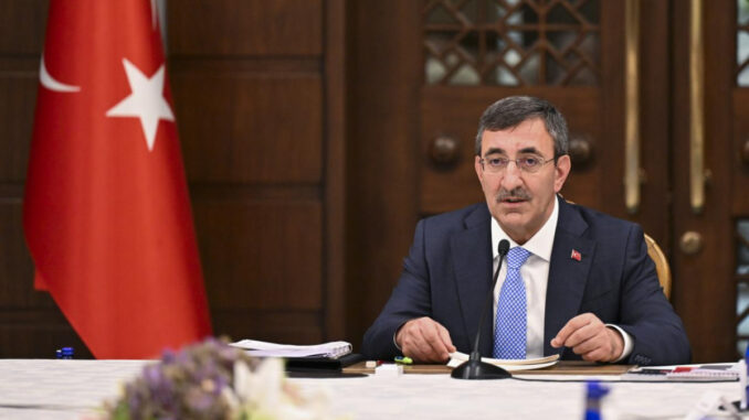 cumhurbaskanligina-cevdet-yilmaz-vekalet-edecek-XhdTRDDz.jpg