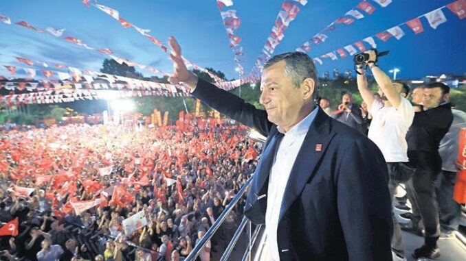 ozel-beyaz-torosla-kime-neyi-gosteriyorsun-kSLirurY.jpg